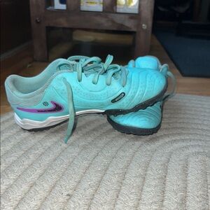 Nike Jr. Tiempo Legend 10 Academy Turf. - Youth 1.5